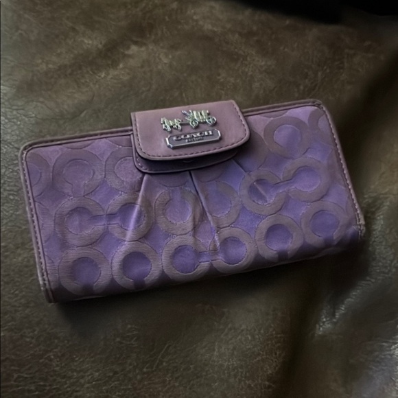 Coach Purple Women's Wallet - Picture 2 of 7